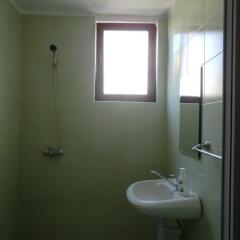 Отель Guest House Petrovi Болгария, Равда - отзывы, цены и фото номеров - забронировать отель Guest House Petrovi онлайн ванная фото 2