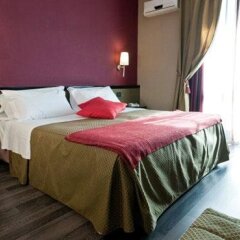 Hotel Arcadia Скарманьо сейф в номере