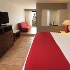 Отель Holiday Inn Resort Los Cabos Все включено сейф в номере