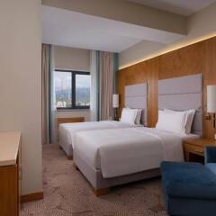 Гостиница DoubleTree by Hilton Almaty комната для гостей фото 3