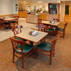 Отель Country Inn & Suites Columbus Airport-East питание
