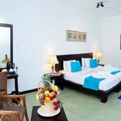 Отель Coco Royal Beach Resort Шри-Ланка, Ваддува - отзывы, цены и фото номеров - забронировать отель Coco Royal Beach Resort онлайн комната для гостей