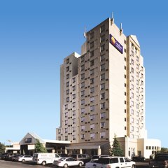 Comfort Hotel Airport North In Toronto Canada From 87 Photos