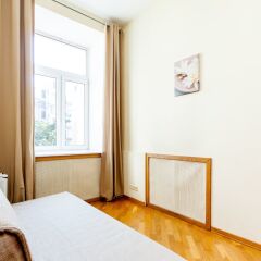 Гостиница Nice Arbat Street 51 в Москве отзывы, цены и фото номеров - забронировать гостиницу Nice Arbat Street 51 онлайн Москва балкон