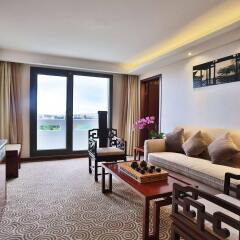 Huatian Chinagora Hotel комната для гостей фото 2