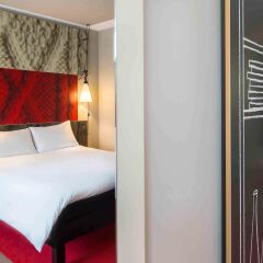 Отель ibis Wroclaw Centrum Польша, Вроцлав - отзывы, цены и фото номеров - забронировать отель ibis Wroclaw Centrum онлайн комната для гостей фото 3
