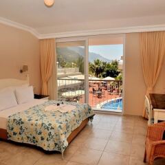 The Blue Lagoon Deluxe Hotel комната для гостей фото 4