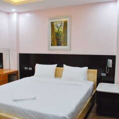 NICE Hotel Ханой комната для гостей фото 5