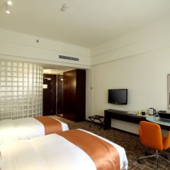 Отель Holiday Inn Express Chengdu Wuhou удобства в номере