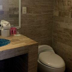 Отель Nirvana Hostel Cancun Hotel Zone Мексика, Канкун - отзывы, цены и фото номеров - забронировать отель Nirvana Hostel Cancun Hotel Zone онлайн ванная фото 2