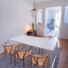 Отель Iakai Homes Opera в номере