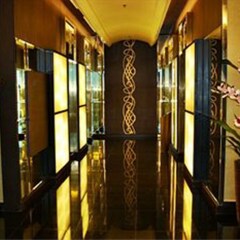 Отель Admiral Premier Sukhumvit 23 By Compass Hospitality Бангкок фото 3