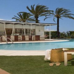 Отель NH Marbella с домашними животными