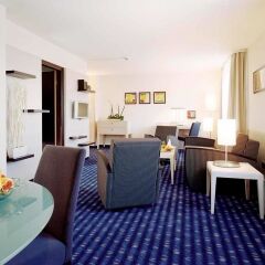Отель Mercure Orbis München Süd Германия, Мюнхен - 2 отзыва об отеле, цены и фото номеров - забронировать отель Mercure Orbis München Süd онлайн комната для гостей фото 5