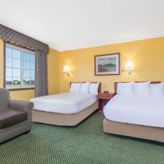 Отель Days Inn by Wyndham Great Bend США, Хойзингтон - отзывы, цены и фото номеров - забронировать отель Days Inn by Wyndham Great Bend онлайн комната для гостей фото 4