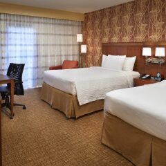 Отель Courtyard Columbus Worthington комната для гостей фото 3