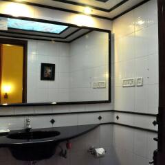 Отель Abbott Hotel Индия, Нави-Мумбай - отзывы, цены и фото номеров - забронировать отель Abbott Hotel онлайн ванная