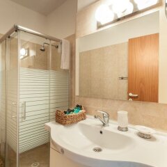 Sweet Inn Apartments - Jaffa Street 31 Израиль, Иерусалим - отзывы, цены и фото номеров - забронировать отель Sweet Inn Apartments - Jaffa Street 31 онлайн ванная фото 2