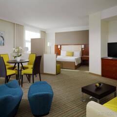 Отель Courtyard by Marriott Berlin City Center комната для гостей фото 2