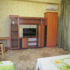 Гостиница 98 Kati Solovyanovoy Guest House в Анапе отзывы, цены и фото номеров - забронировать гостиницу 98 Kati Solovyanovoy Guest House онлайн Анапа в номере фото 2