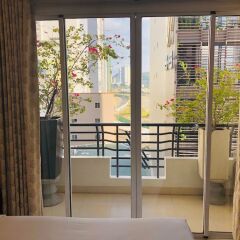 Отель Sunny Hotel Вьетнам, Нячанг - 9 отзывов об отеле, цены и фото номеров - забронировать отель Sunny Hotel онлайн балкон
