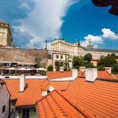 Отель U Zlate Podkovy - At The Golden Horseshoe Чехия, Прага - отзывы, цены и фото номеров - забронировать отель U Zlate Podkovy - At The Golden Horseshoe онлайн с домашними животными