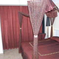 Conny's Boutique Hotel - Adults Only комната для гостей
