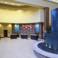 Отель Embassy Suites Columbus-Airport Колумбус спа
