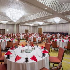 Отель Crowne Plaza Columbus North- Worthington США, Колумбус - отзывы, цены и фото номеров - забронировать отель Crowne Plaza Columbus North- Worthington онлайн помещение для мероприятий фото 2