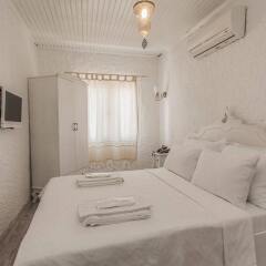 Отель Alacati Alanur Otel Чешме комната для гостей фото 2
