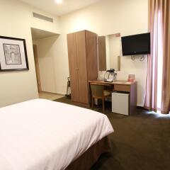Ritz Hotel Jerusalem Израиль, Иерусалим - 1 отзыв об отеле, цены и фото номеров - забронировать отель Ritz Hotel Jerusalem онлайн комната для гостей