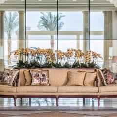 Отель Palazzo Versace Residences Dubai