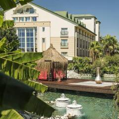 Alva Donna Exclusive Hotel & Spa – All Inclusive Богазкент приотельная территория