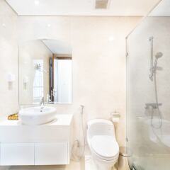 Апартаменты Vinhomes Central Park - Luxury Apartment ванная