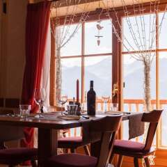 Отель Residence Les Fleurs Италия, Грессан - отзывы, цены и фото номеров - забронировать отель Residence Les Fleurs онлайн гостиничный бар