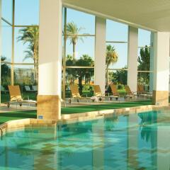 Отель Louis Imperial Beach бассейн фото 3