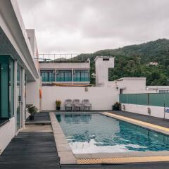 Отель iCheck inn Central Patong бассейн фото 2