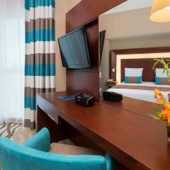 Отель Novotel Dubai Al Barsha удобства в номере фото 2