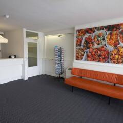 Multatuli Hotel интерьер отеля