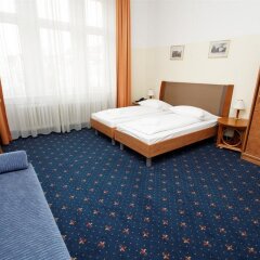 Hotel Europa City in Berlin, Germany from 115$, photos, reviews - zenhotels.com guestroom photo 5