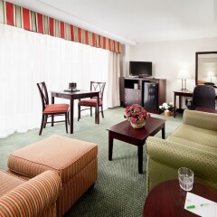 Отель Holiday Inn Rosslyn At Key Bridge комната для гостей