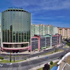 Отель Ramada by Wyndham Lisbon спортивное сооружение