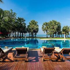 Отель Ravindra Beach Resort And Spa Таиланд, На Чом Тхиан - 6 отзывов об отеле, цены и фото номеров - забронировать отель Ravindra Beach Resort And Spa онлайн бассейн фото 2