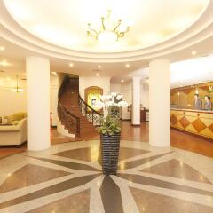 Liberty Hotel Saigon Parkview интерьер отеля