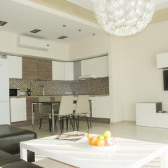 Апартаменты ApartSochi Сочи комната для гостей фото 5