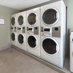 Отель Staybridge Suites Saskatoon - University фитнесс-зал фото 2
