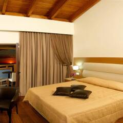 Отель Villa Di Mare Seaside Suites комната для гостей фото 4