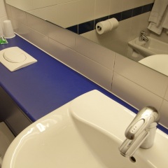 Hotel Travelodge Barcelona Fira ванная