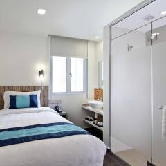 Hotel Clover The Arts комната для гостей фото 4