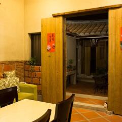 Отель Horseshoe Crab Cottage Китай, Сямынь - отзывы, цены и фото номеров - забронировать отель Horseshoe Crab Cottage онлайн питание
